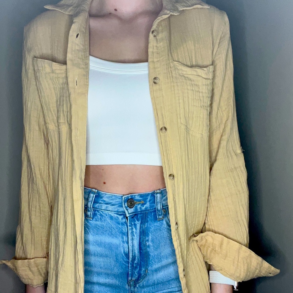 Tan/Yellow Button Up Shirt